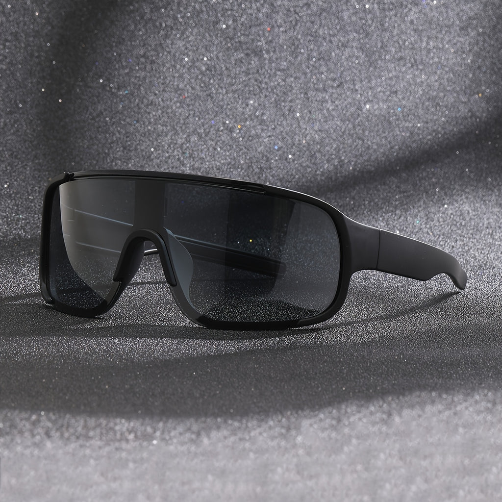 PC Lens and Frame Glasses for Men and Women, Unisex Eyewear with Quantity Option 6, Casual Outdoor Accessory for Everyday Outfits and Leisure