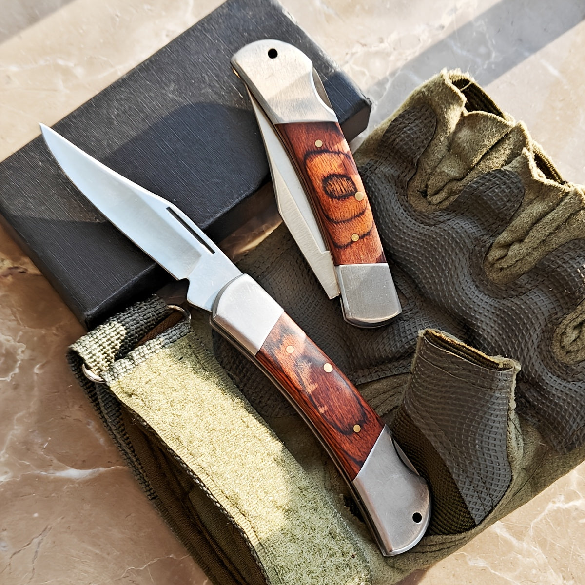 Folding Precision Knife with Spearhead Blade and Ergonomic Handle, Lightweight Portable Cutting Tool for Adult Camping, Crafts and Home Projects