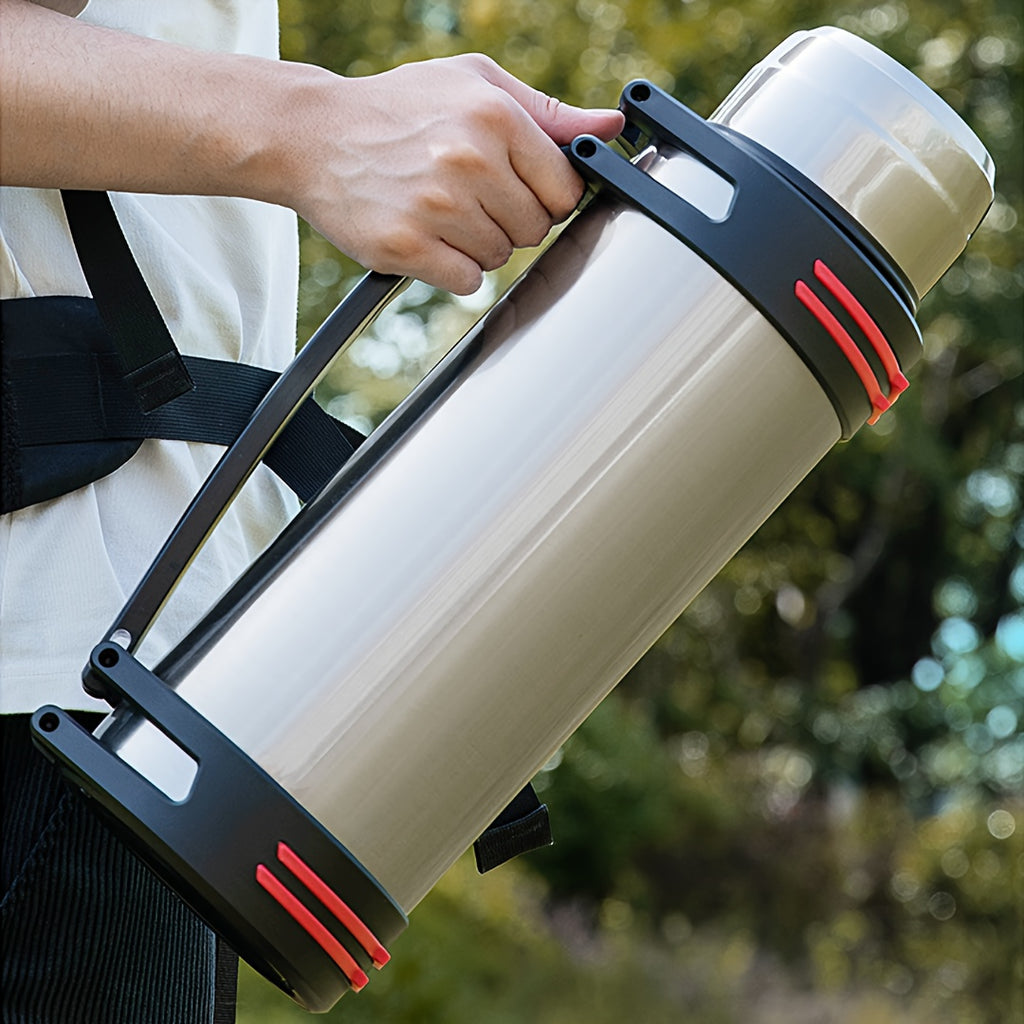 2 Liter Vacuum Insulated Water Bottle, Large 2000ml Capacity for Daily Hydration, Travel and Outdoor Packing in Black or Silvery