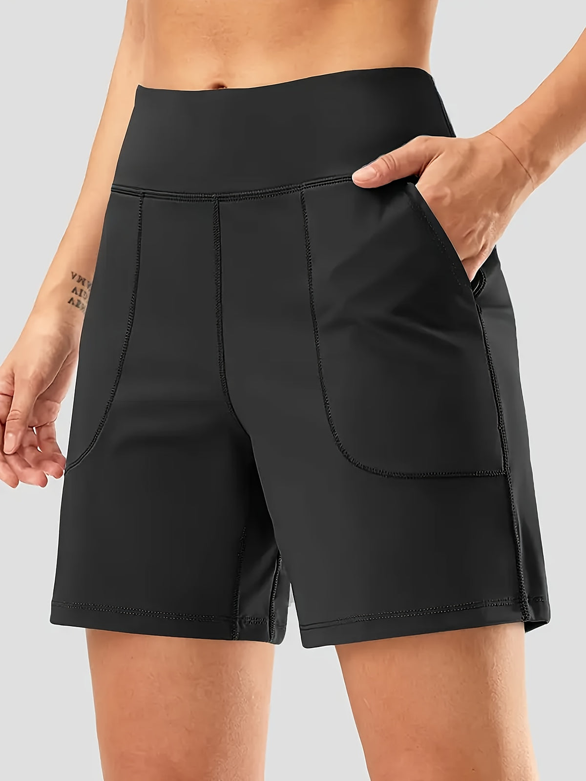 6-Inch Yoga Shorts for Women with Pockets, High-Waist Quick-Dry Breathable Stretch Nylon Activewear with Relaxed Fit for Running, Gym and Casual Wear