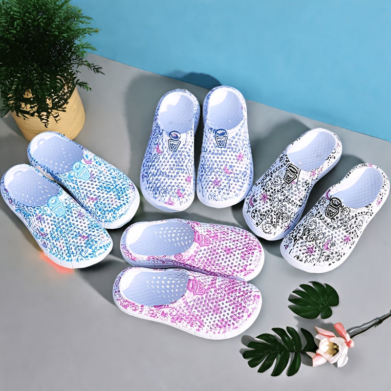 Women's Breathable Clogs in Black, Lightweight Casual Shoes for Everyday Style and Relaxed Outfits, Available in US Sizes 6 to 10.5