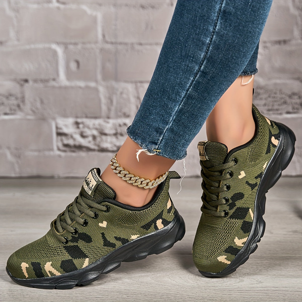 Women's Air Cushion Sneakers, Breathable Mesh Walking Shoes in Green and Grey Colors, Lightweight Casual Footwear for Gym and Everyday Wear