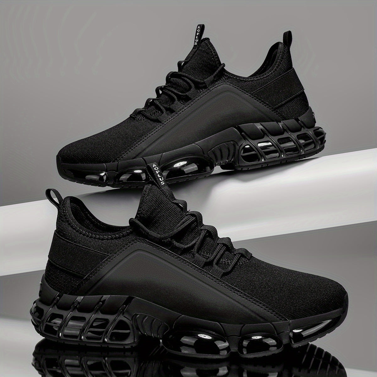 Men's Road Running Shoes with Rubber Soles, Lightweight Breathable Low-Top Lace-Up Sneakers for Gym Training and Everyday Casual Wear