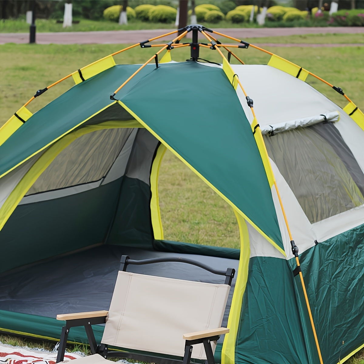 4-Person Pop-Up Camping Tent with Insect Net and Zipper Closure, Automatic Outdoor Sunshade Shelter in White and Green Color Options