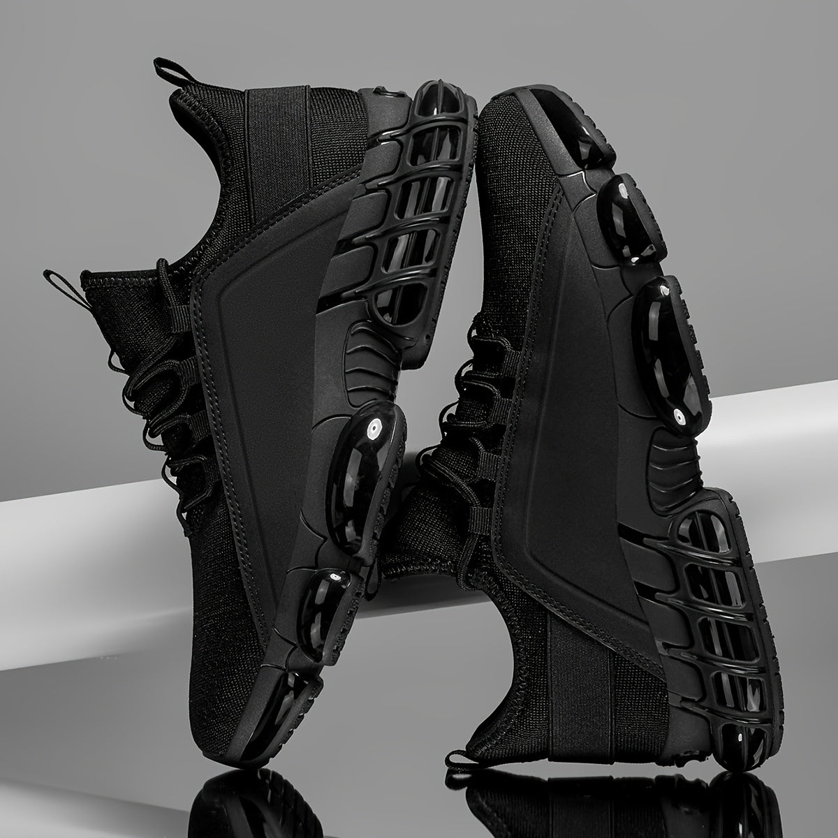 Men's Road Running Shoes with Rubber Soles, Lightweight Breathable Low-Top Lace-Up Sneakers for Gym Training and Everyday Casual Wear