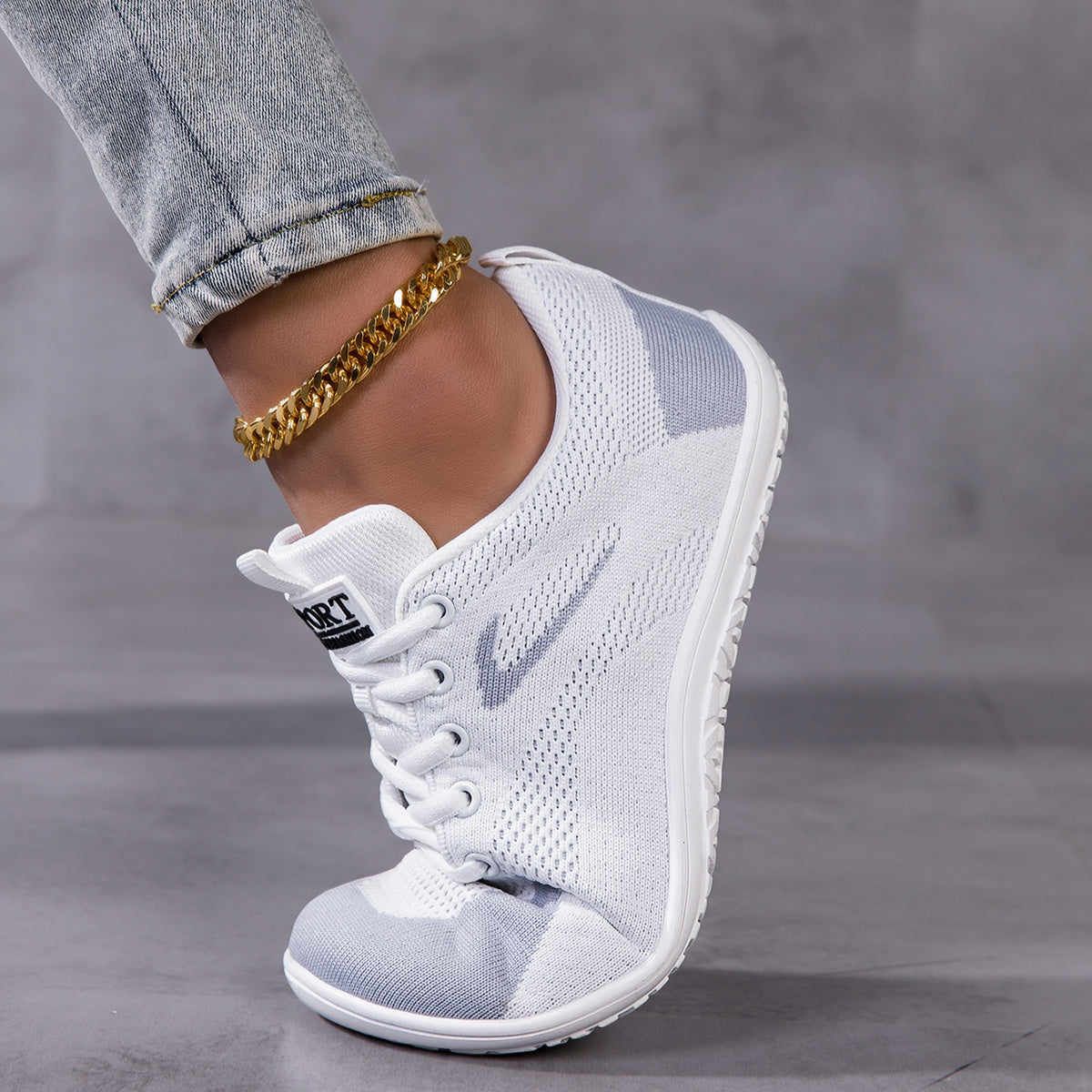 Women's Wide Toe Box Training Sneakers with Cushioned EVA Sole and Arch Support, Low-Top Walking Shoes for Gym and Everyday Wear