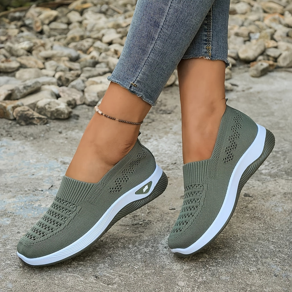 Spring Casual Sneakers for Women with Breathable Mesh Uppers, Non-Slip Wear-Resistant Design for Everyday Outfits and Travel, Four Colors, US 6–10