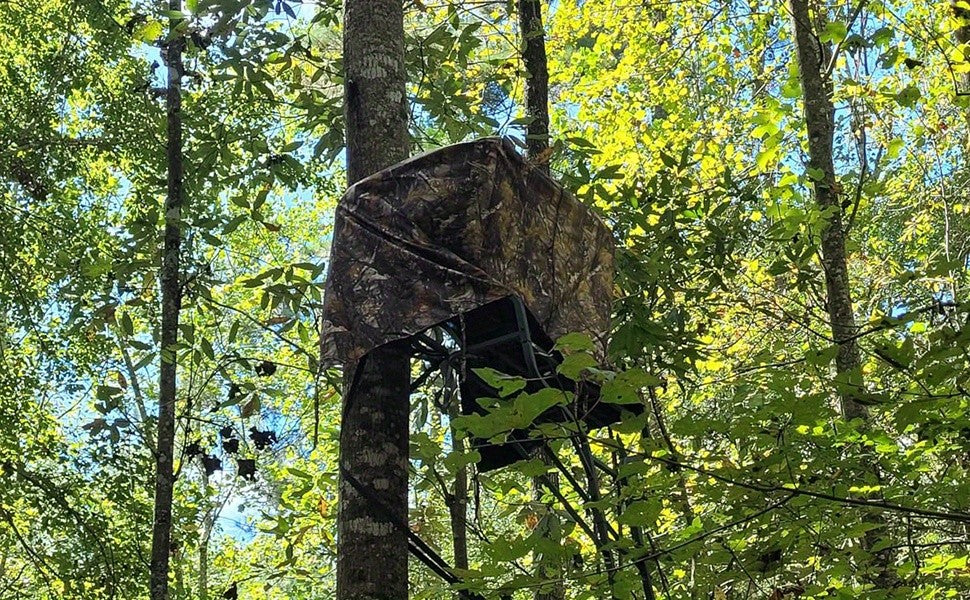 Treestand Camo Blind Cover with Zipper, Woodland Camouflage Hunting Screen for Deer and Turkey Setups, Cover Only with Frame Not Included